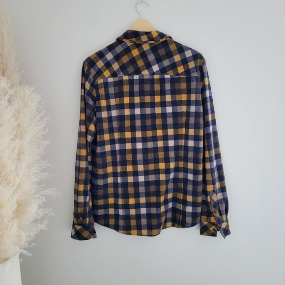 Tomboy jeans | Flannel Button Up Shirt XL - Picture 5 of 5